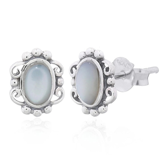 Studs Sterling Silver Mother of Pearl Oval