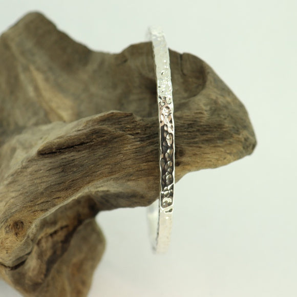 Bangle Sterling Silver Hammered  4 x 4mm