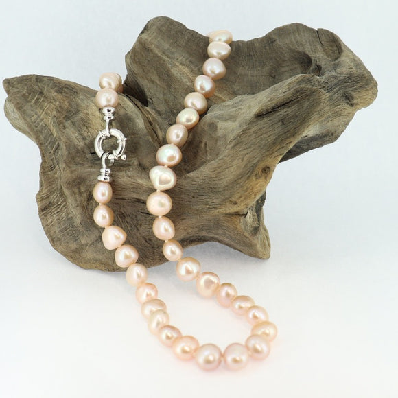 Fresh Water Baroque Pearl Necklace 9-10mm Pink