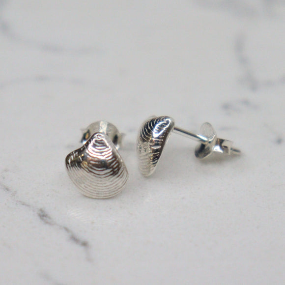 Studs Sterling Silver 'Aphrodite' Shell